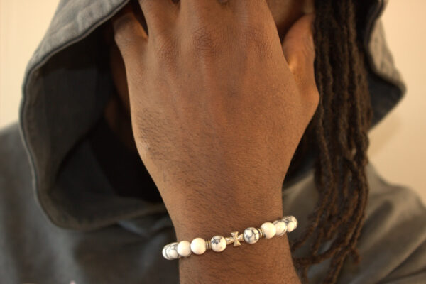 Marble Essence Beaded Bracelet - Image 4